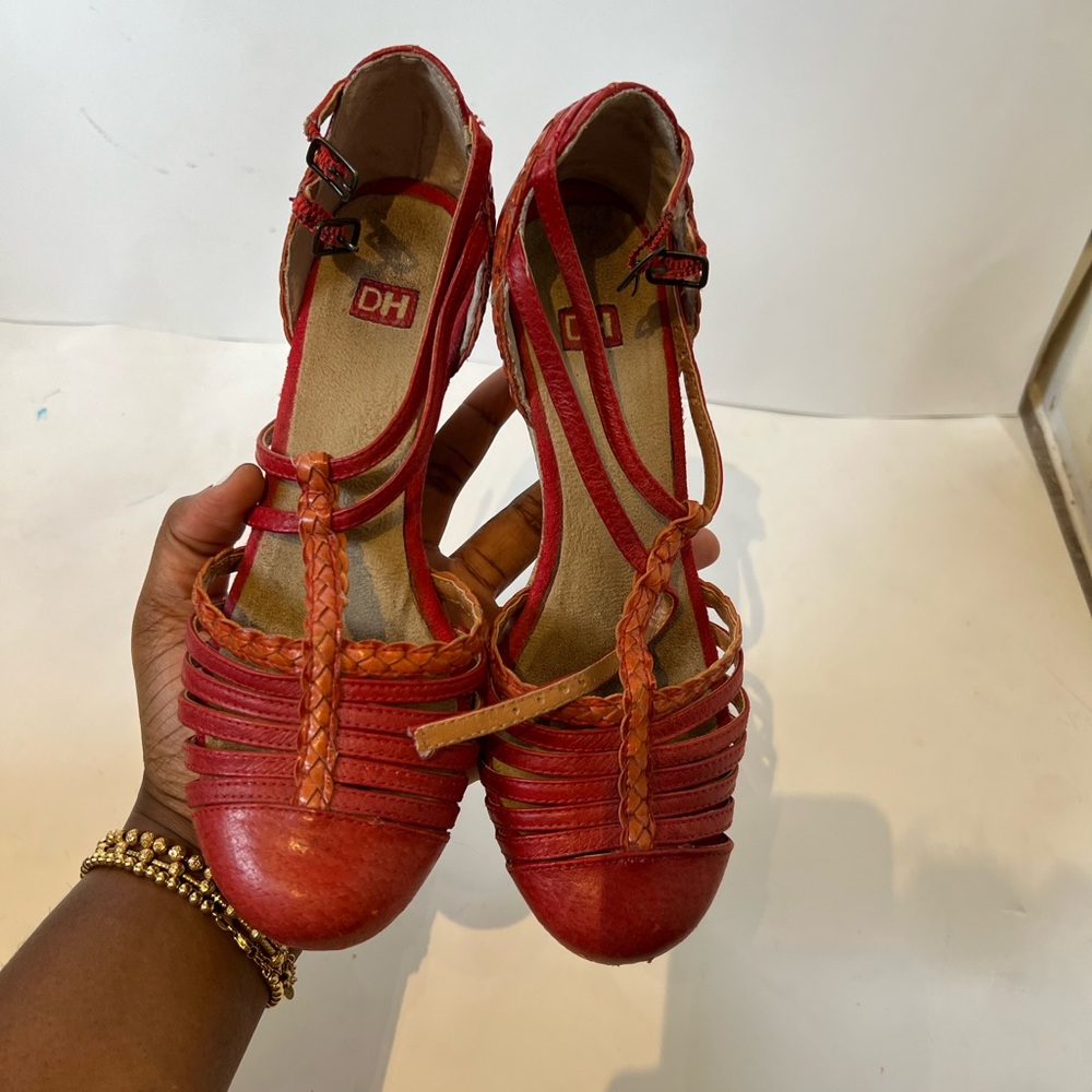 DH multi colour size 6 straw wedge sandals…